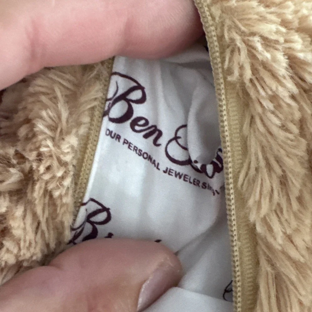 Benny Bear Ben Bridge XXVIII Stuffed Plush Tan Jewelry Zipper Mittens 2014 Small